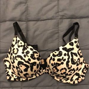 Victoria’s Secret Plunge Bra